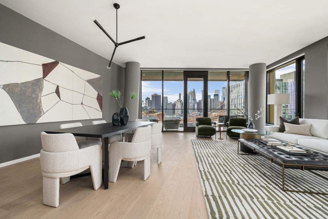 30 Front Strreet 15A