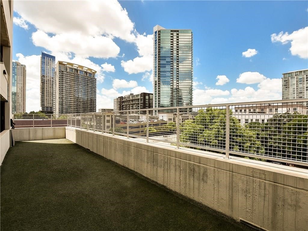 360 Nueces St, #1615