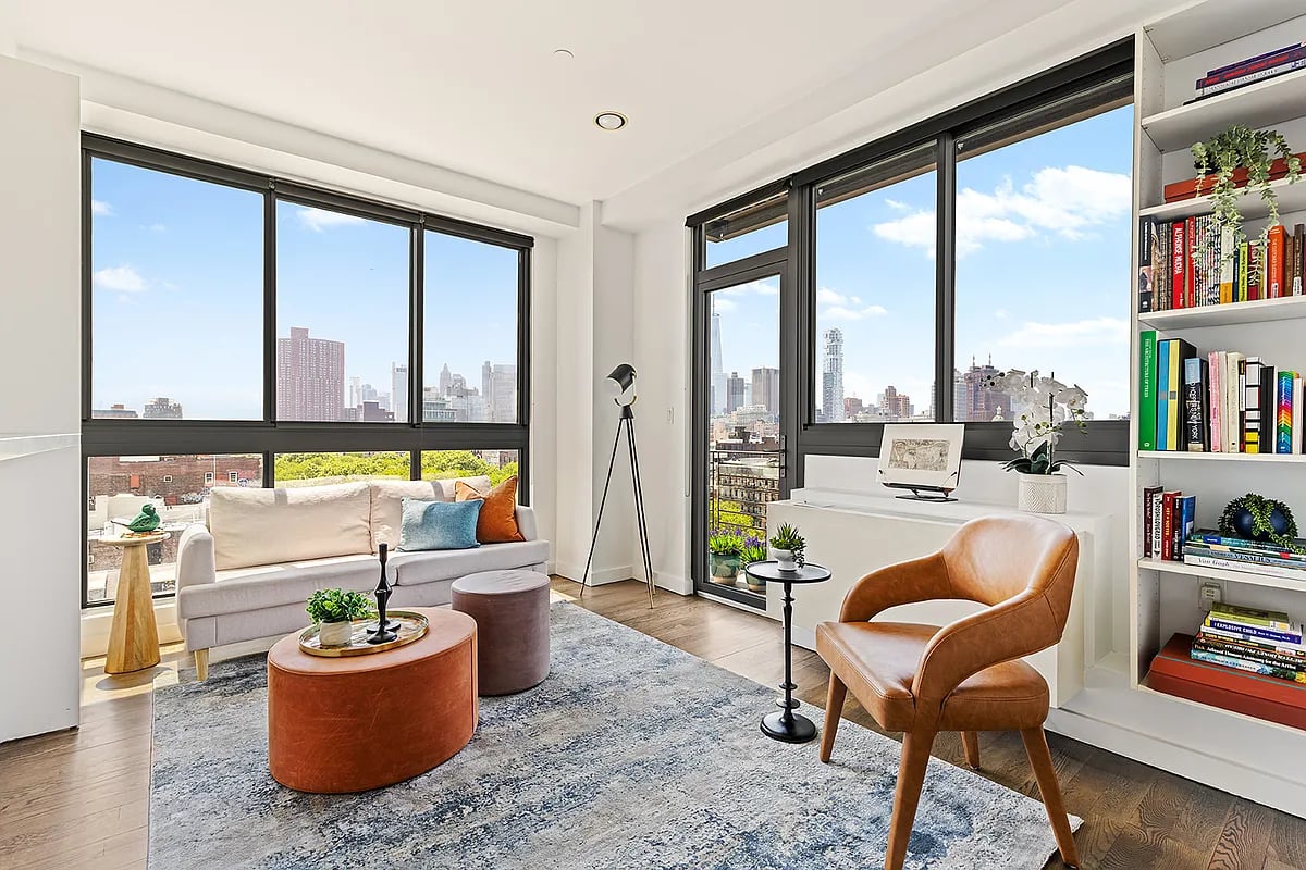 38 Delancey Street #8C