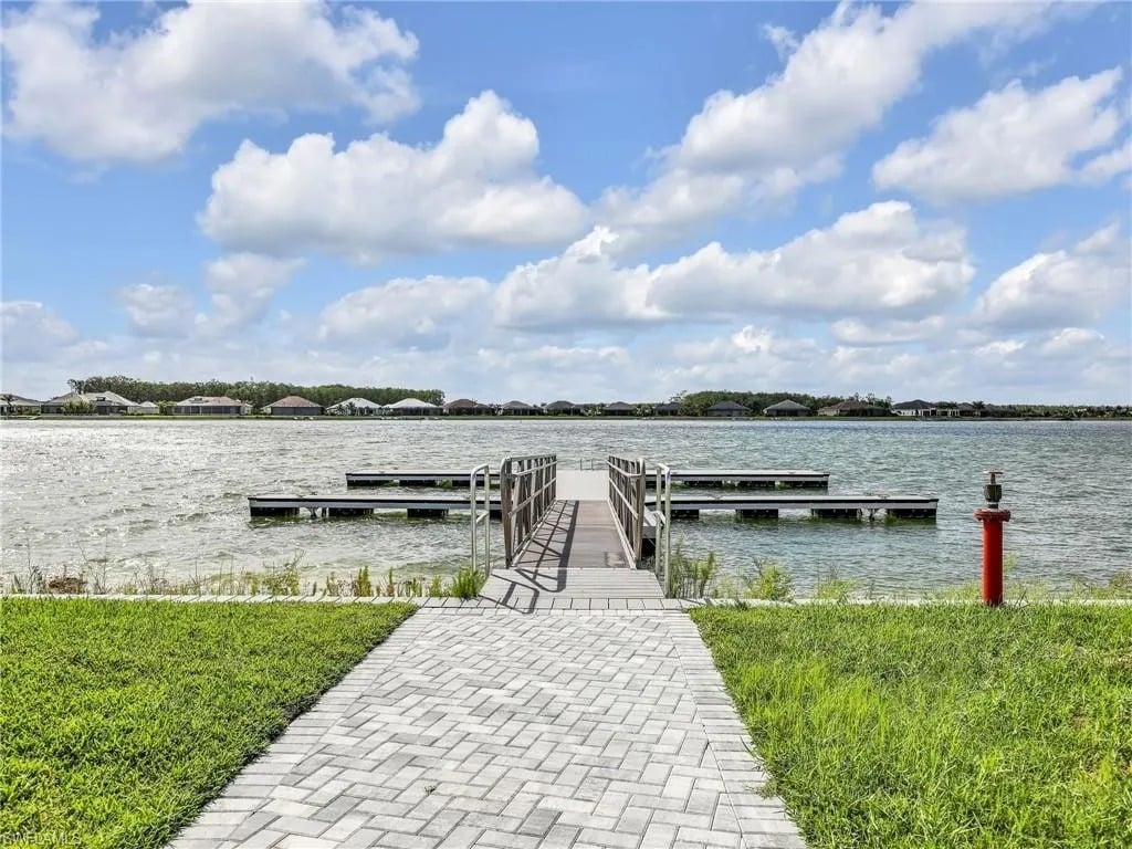 14220 Blue Bay Cir