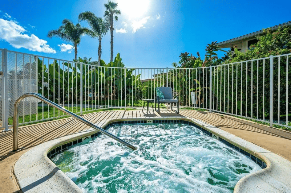 2323 Caringa Way #16