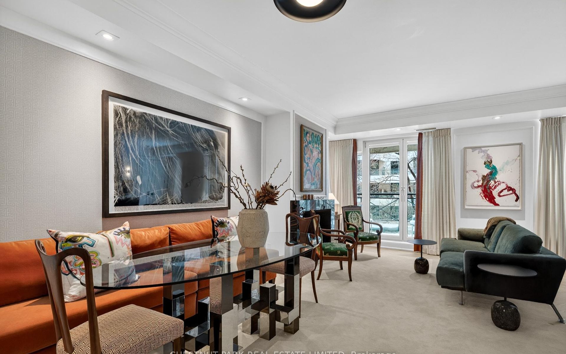20 Scrivener Sq, #301
