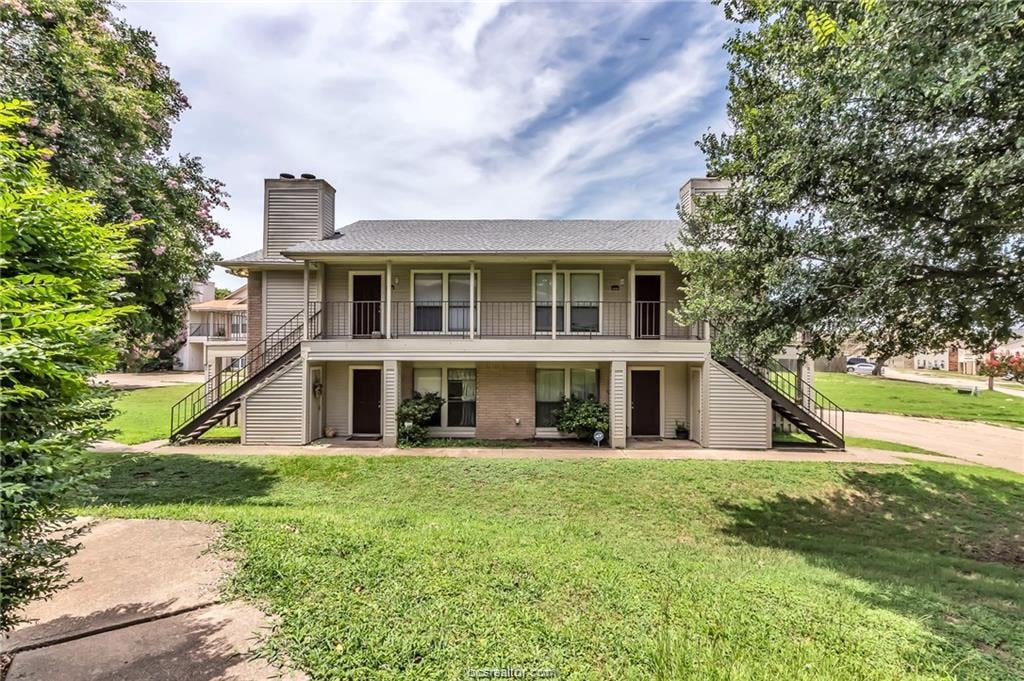 400 Fall Circle Unit #A-D, College Station, TX 77840-7871