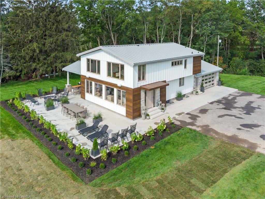 434 Front Road