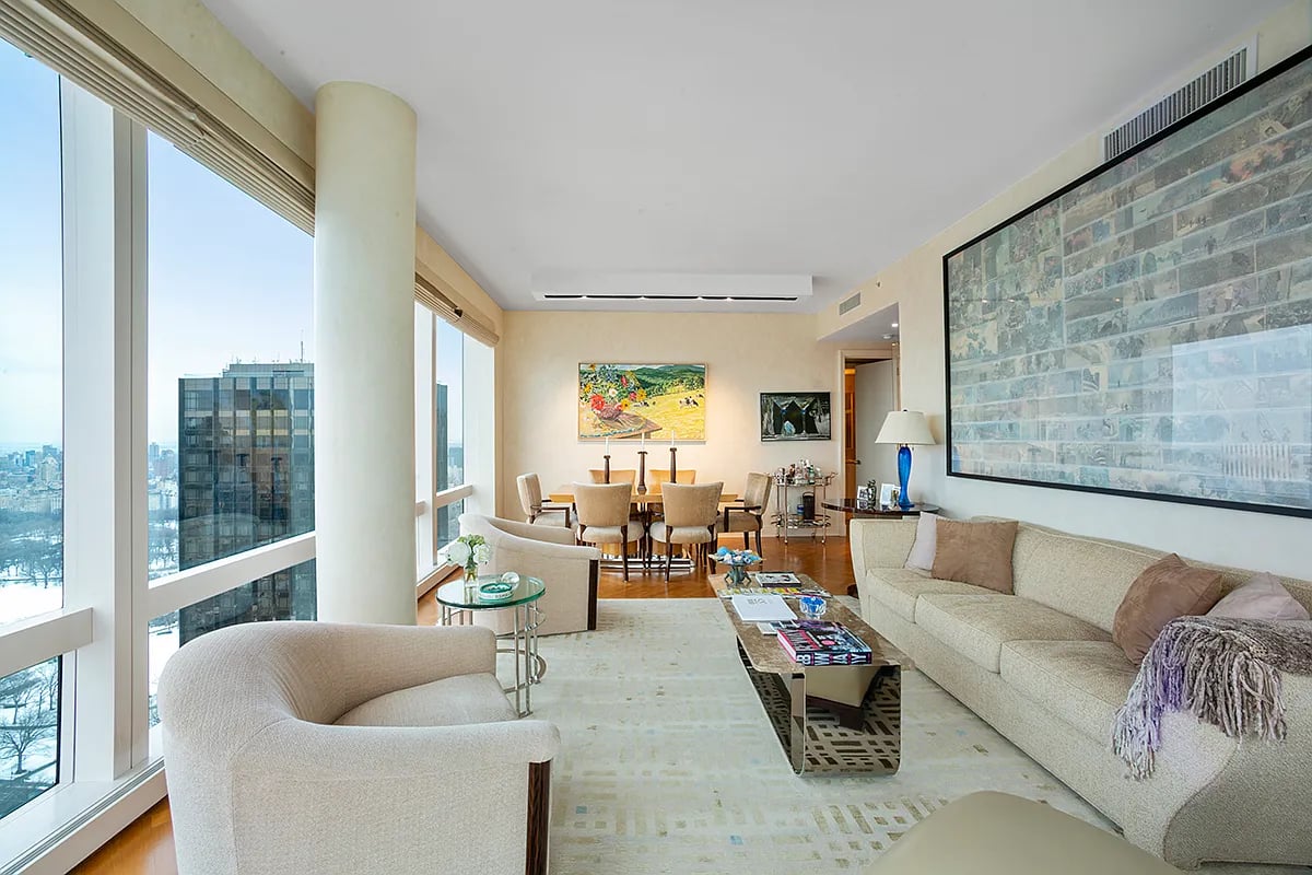 80 Columbus Cir, #67A