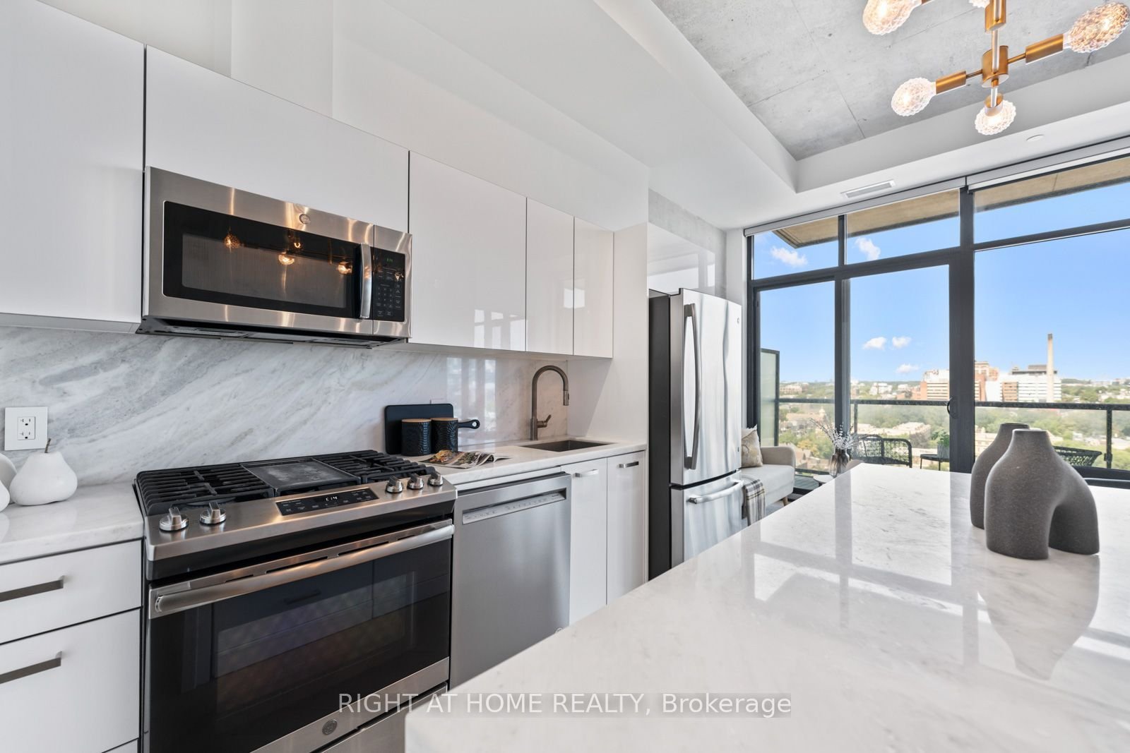 PENTHOUSE AT THE HARLOWE