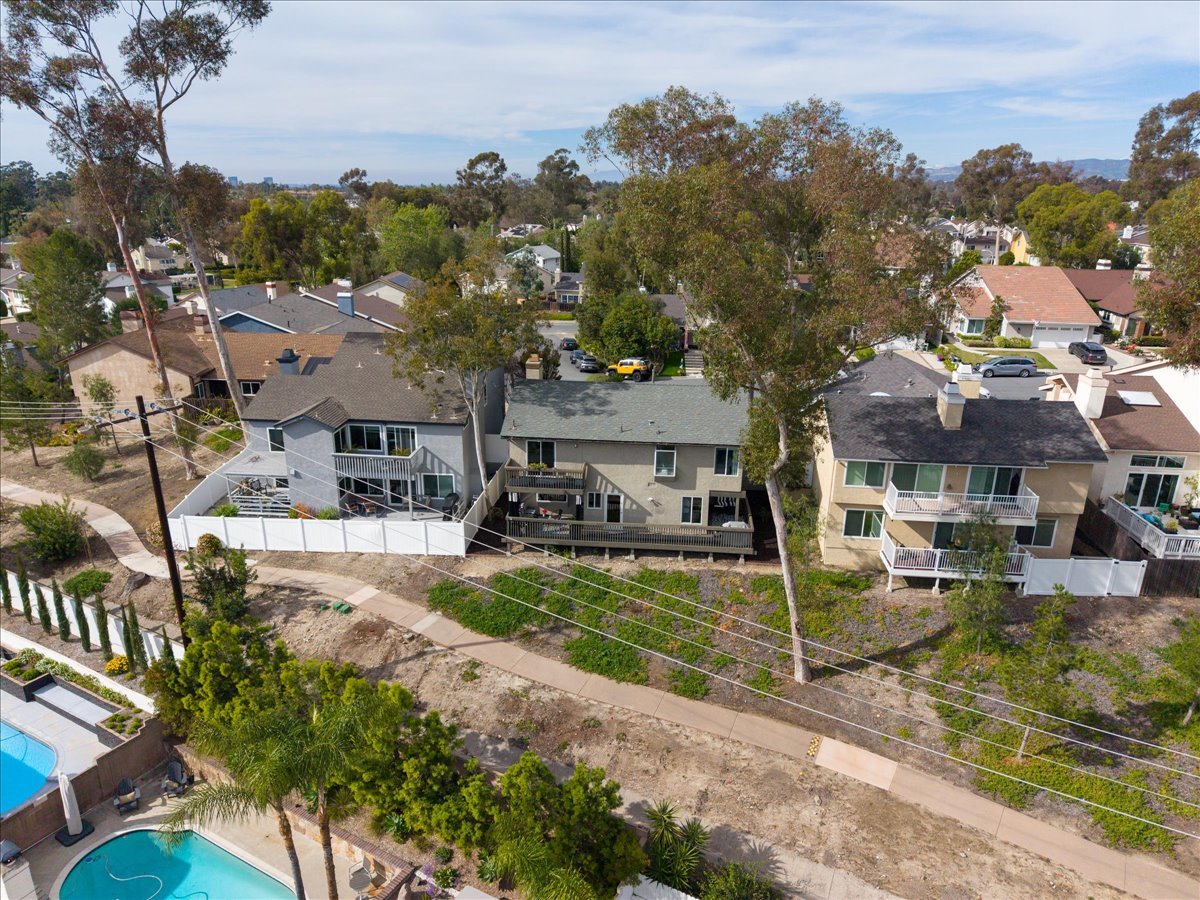 23956 Copenhagen St, Mission Viejo, CA 92691