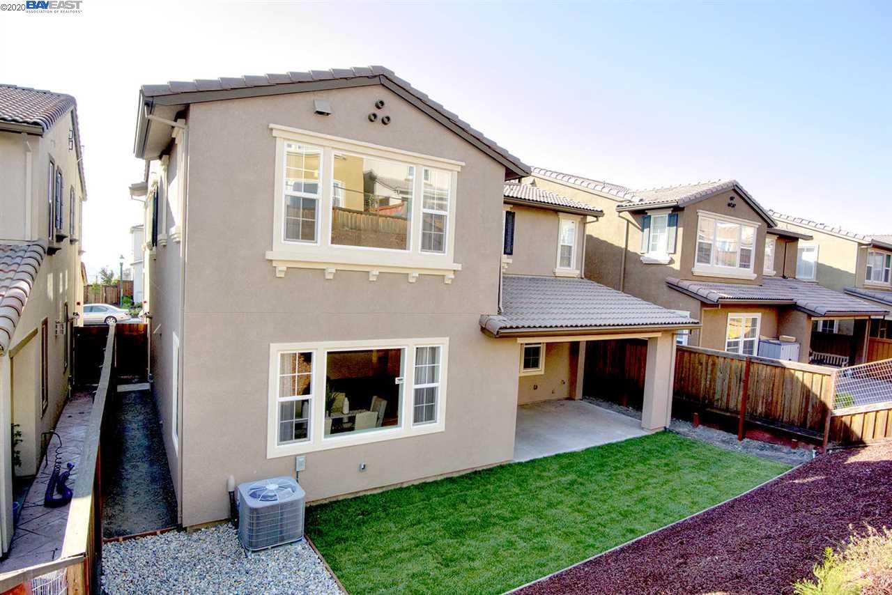 28820 Vista Grande Dr