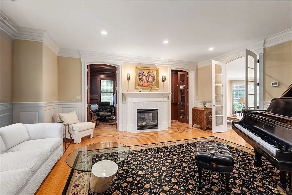 15 Rockport Rd