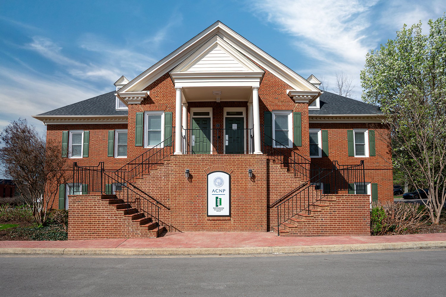 5034 Thoroughbred Lane