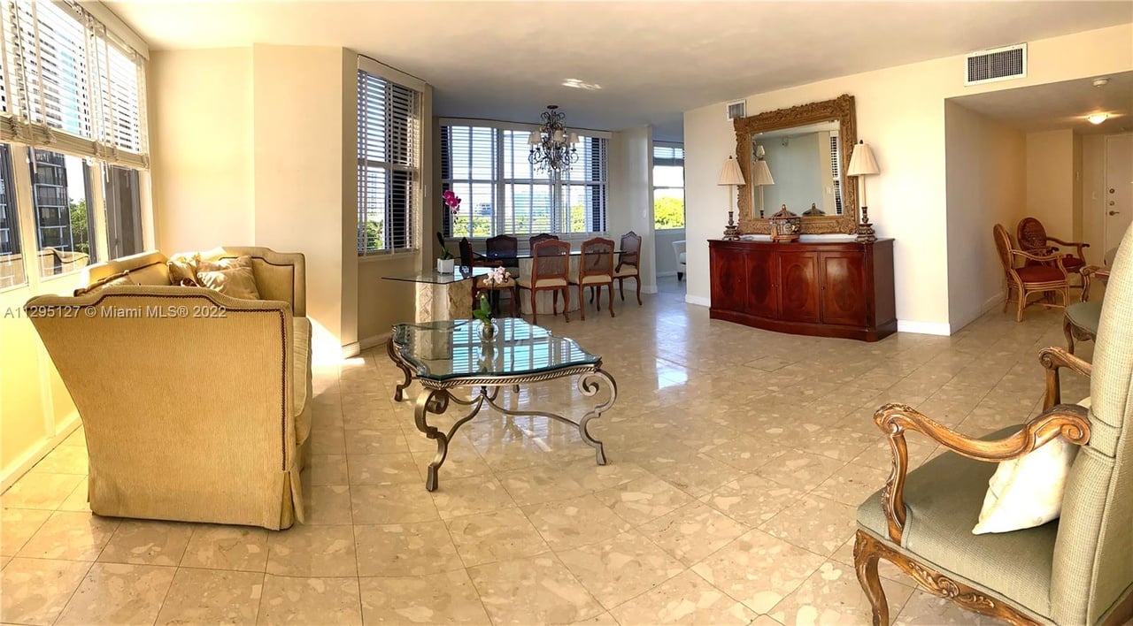 1865 Brickell Ave #A714
