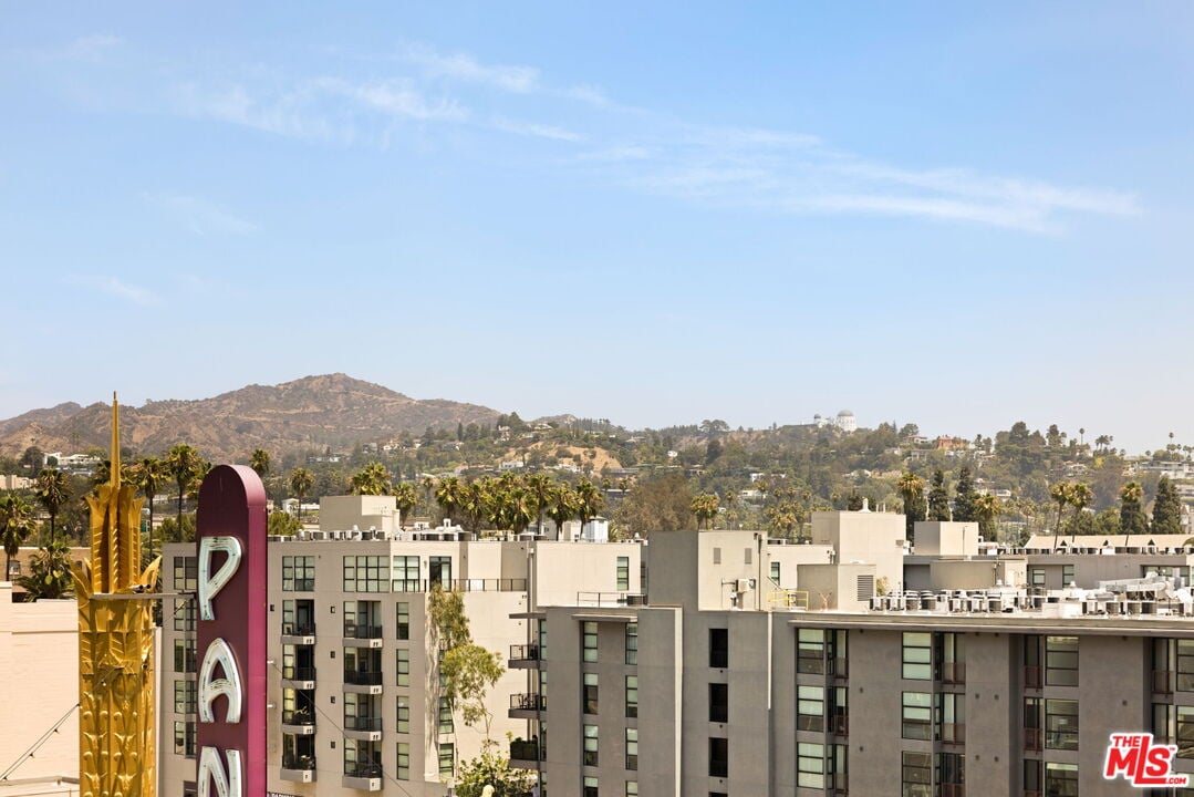 6250 Hollywood Blvd, #8A