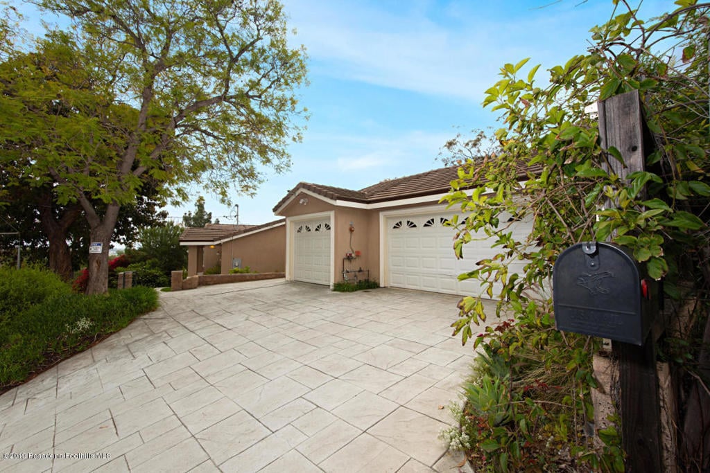 530 Vista Del Llano Dr