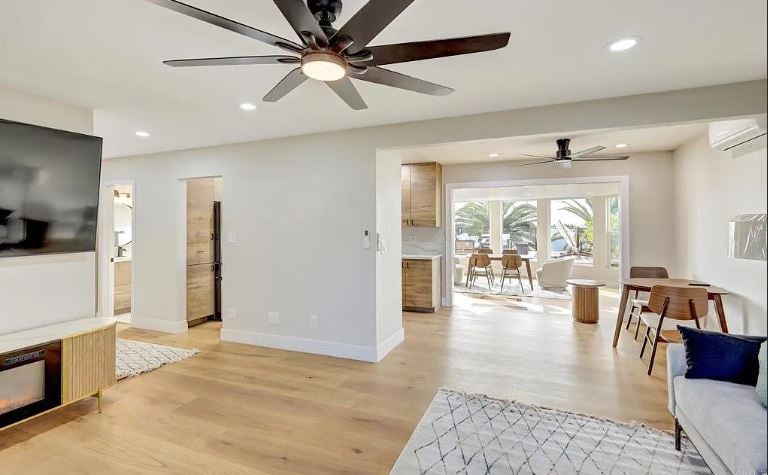 4107 Cole Way san diego, CA 92117