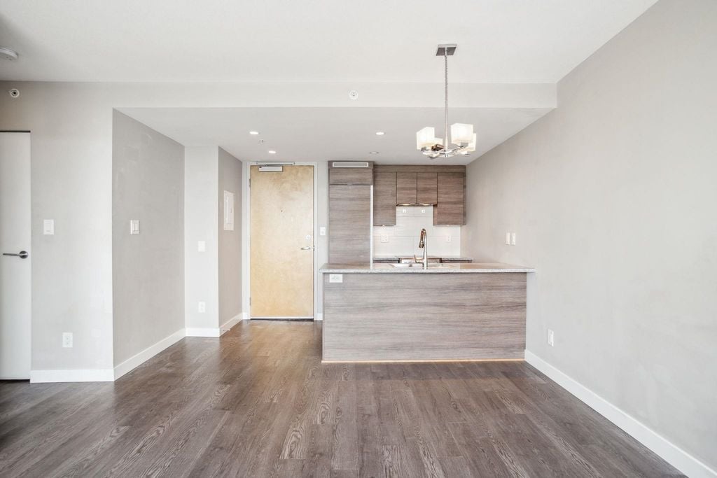 489 Interurban Wy, #1104