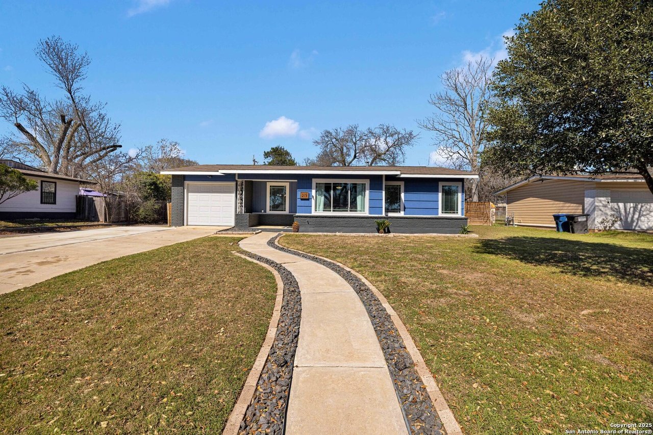 219 Bella Vista Dr