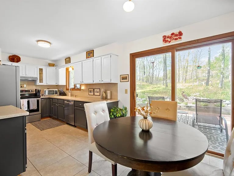 2120 Willowbrook Dr