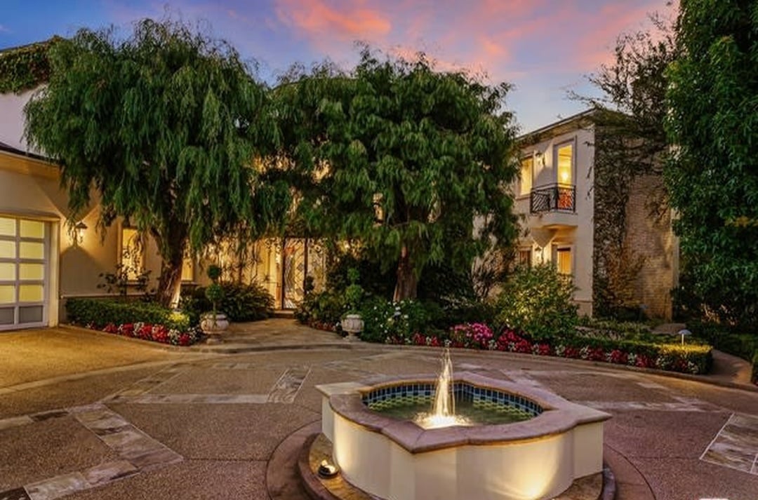 Summit Estate