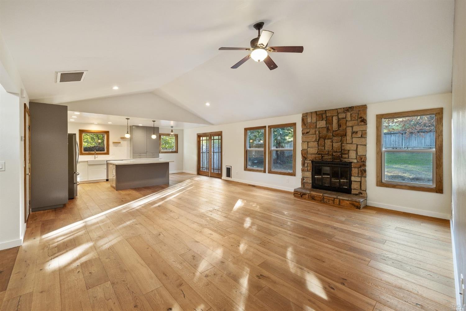 1114 Sonoma Glen Cir