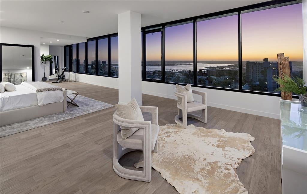 2604 Fifth Ave, #904