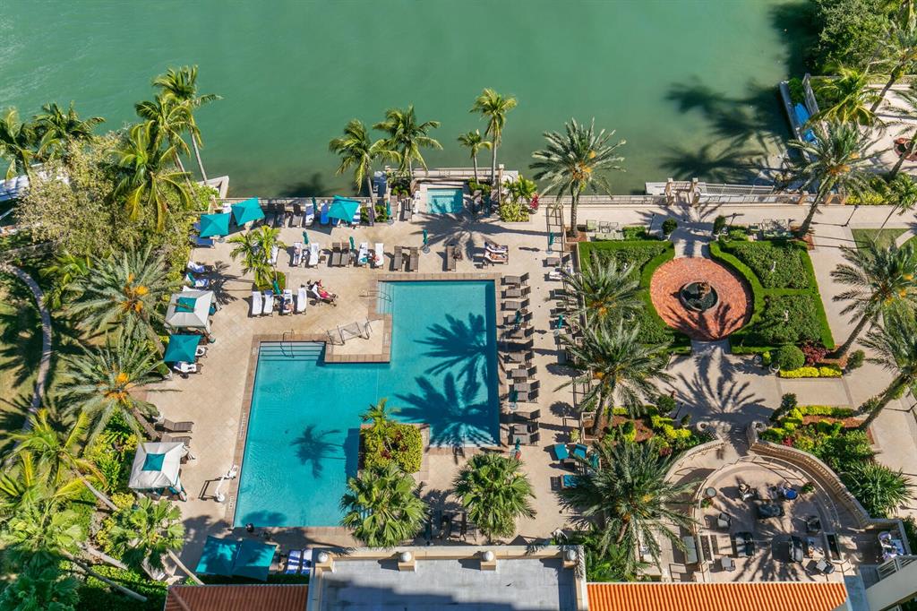 1111 RITZ CARLTON DRIVE Unit: 1701