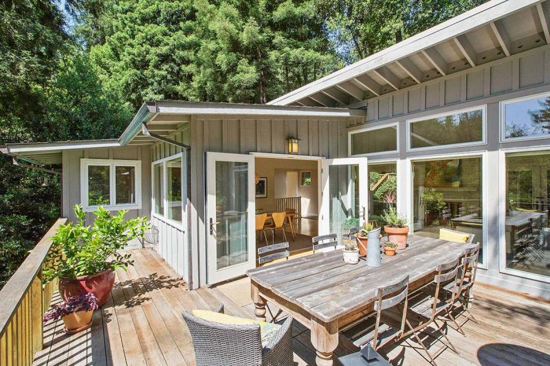 37 Marguerite Ave