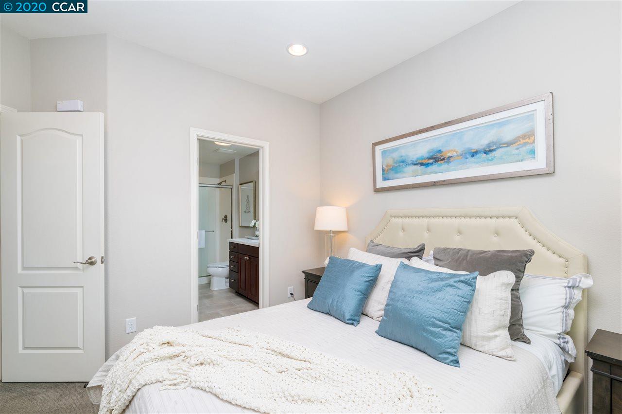 4712 Norris Canyon Rd Unit: 204