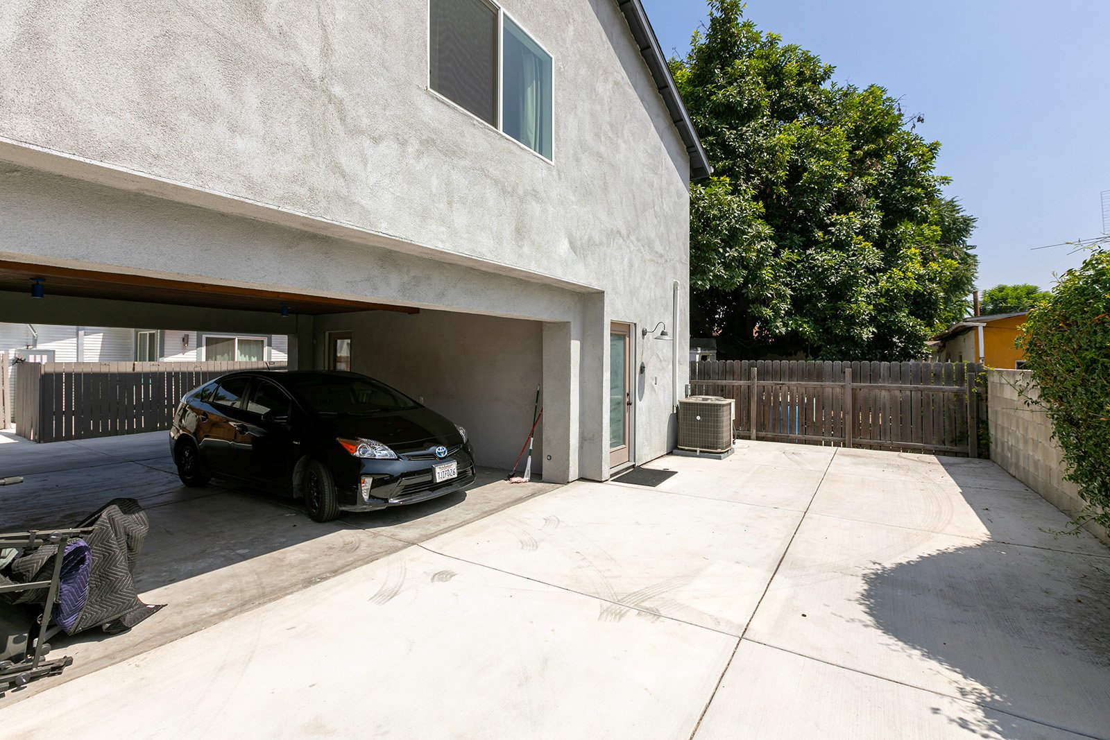 Charming Two Homes on a Lot in Frogtown! 