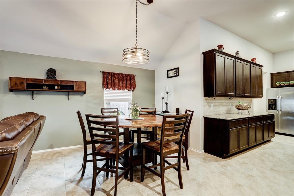 23811 Rivage Ridge
