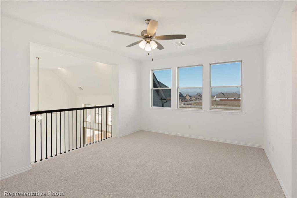 2835 Maple Oak Lane