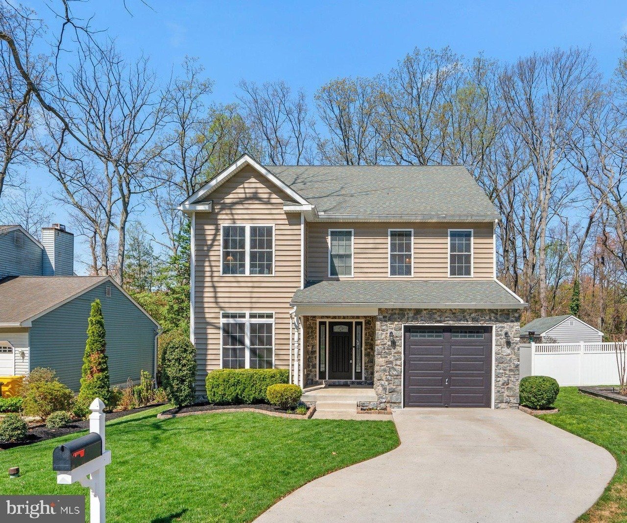 70 Robinson Landing Rd