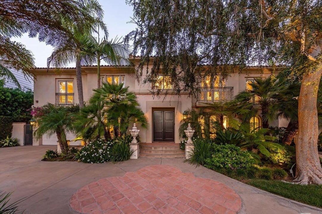 Villa Infinity