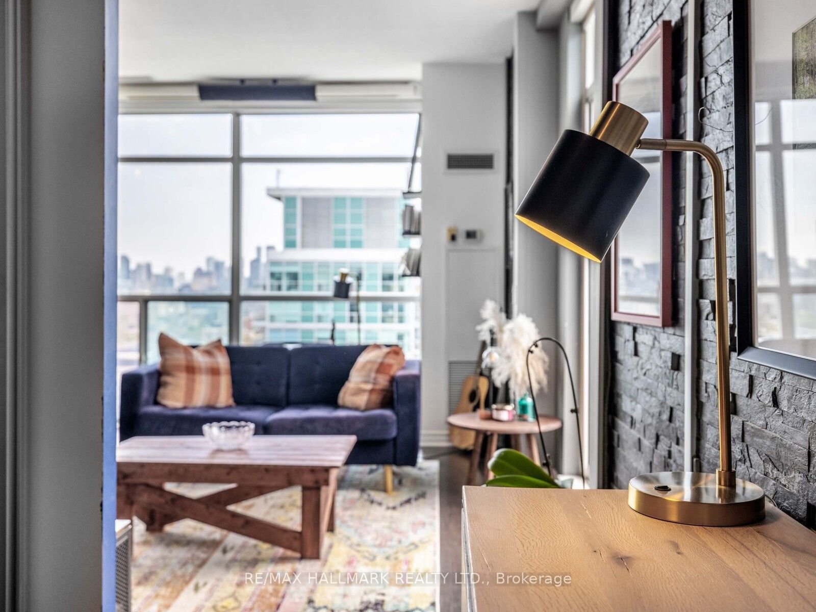 VIBE CONDOS