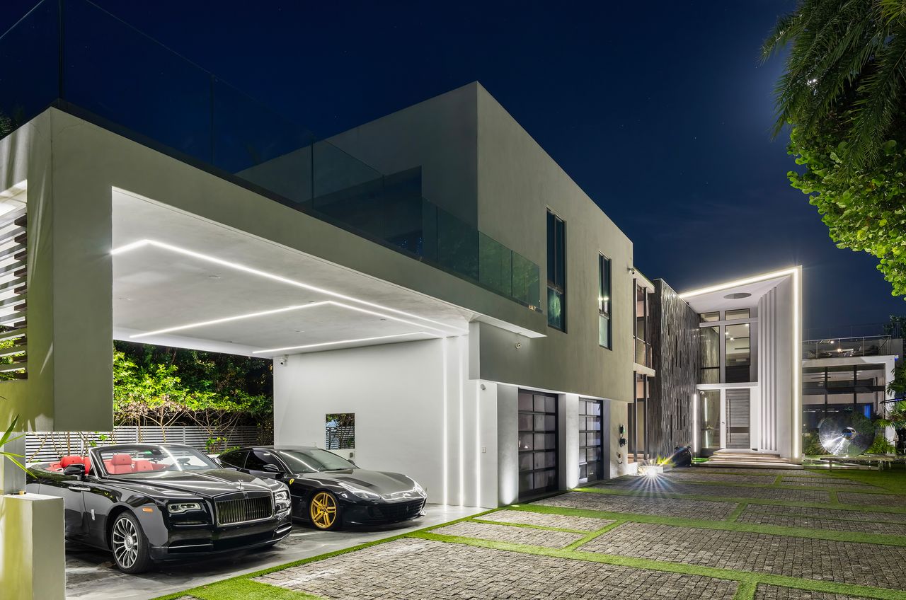 Striking Modern Tri-Level Waterfront Estate