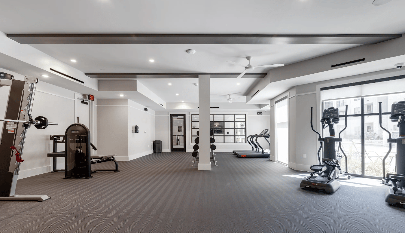 SUMMER SAVINGS - UP TO 10 WEEKS FREE PLUS MOVE IN BY JUNE 30TH TO GET $250 OFF YOUR MOVE IN!