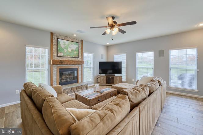 14156 Alisha Creek Ct