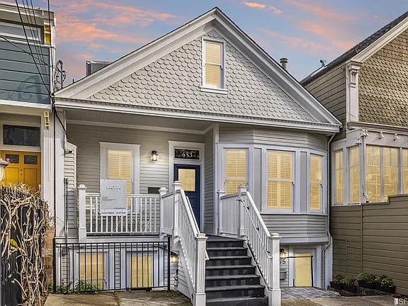 453-455 Douglass St