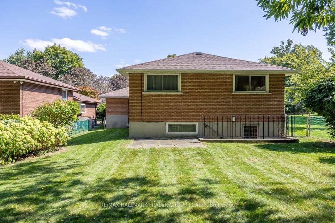 15 Stanland Drive