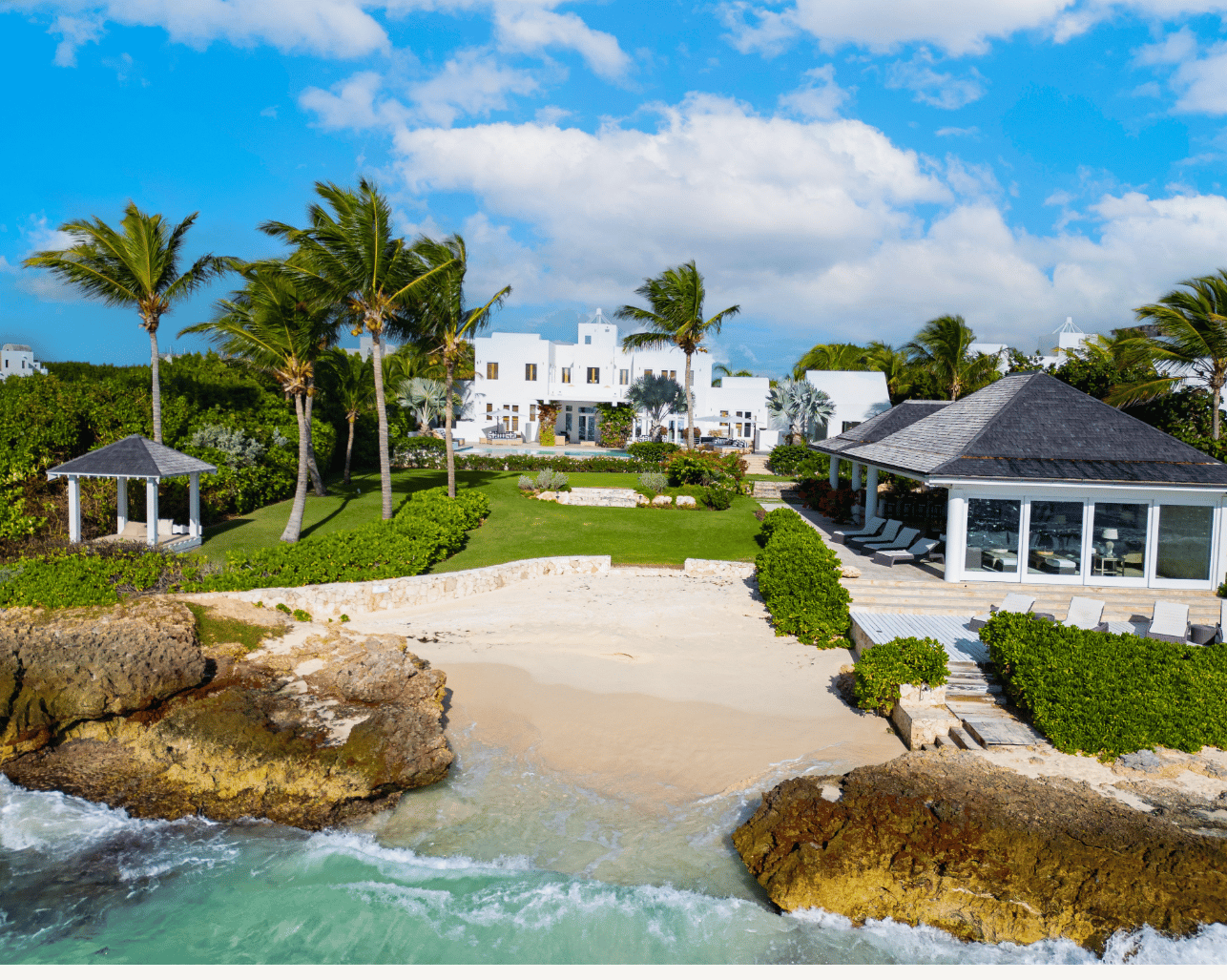 Aurora Estate Home - Private Beach Front Estate 