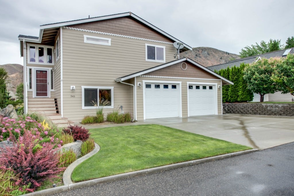 345 Lake Front Rd