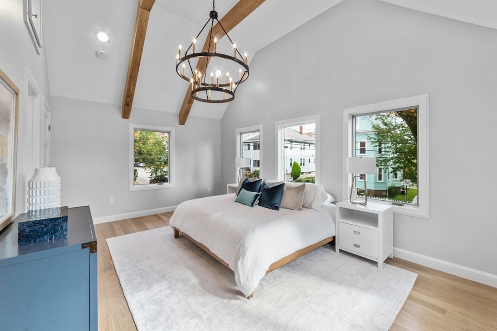 90 Holworthy St Cambridge, MA 02138