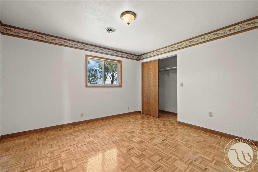 105 Schreiner Rd