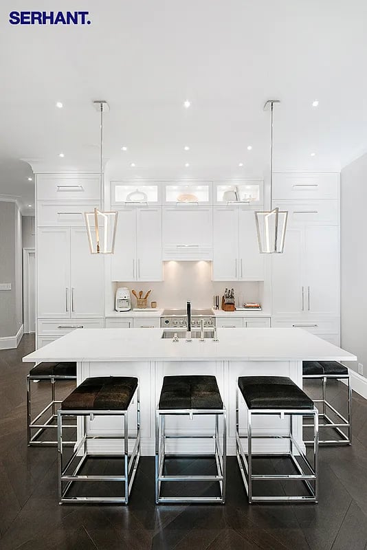 140 W 69TH Street DPLX81