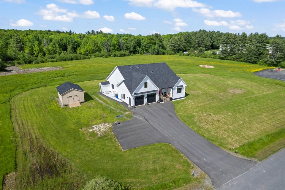 25 Royale Dr. Sidney, Exterior Drone