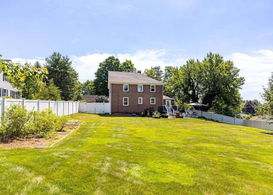 1 Drinkwater Rd