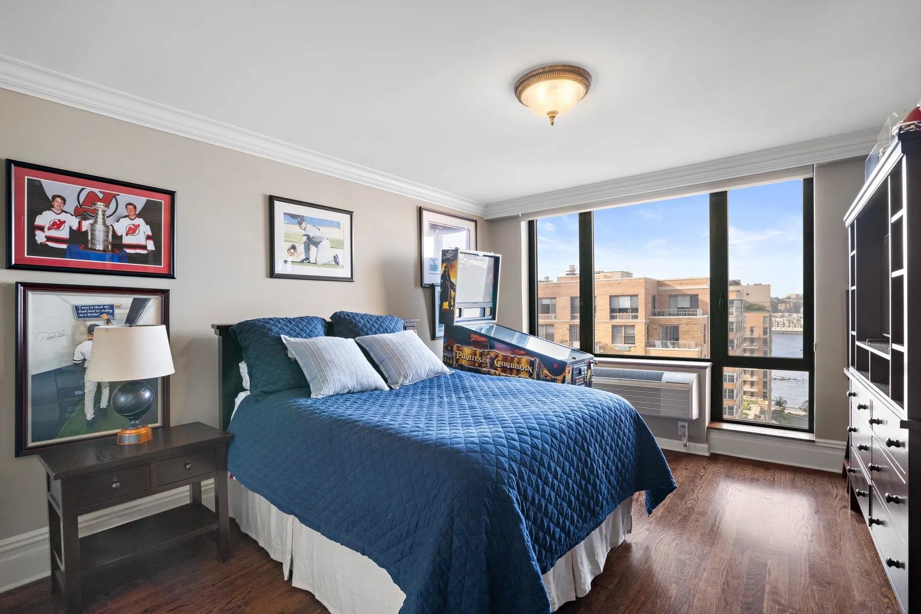 HOBOKEN WATERFRONT LIVING