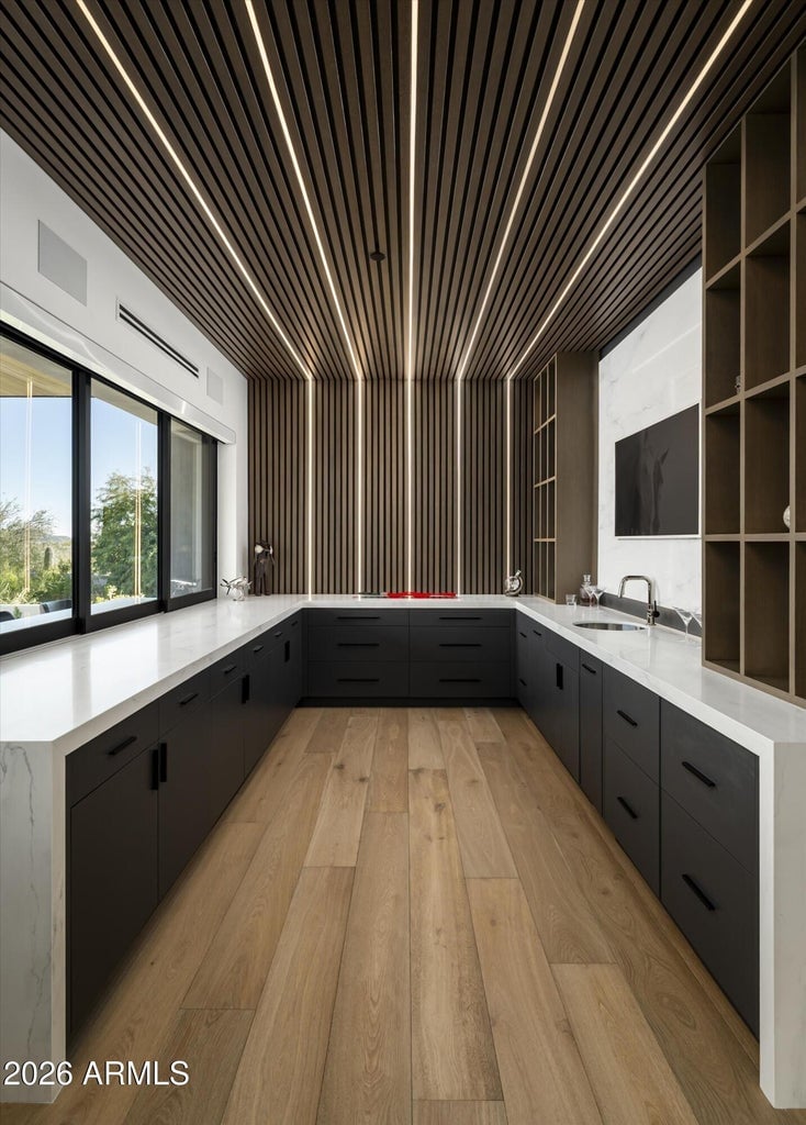 9245 E RIMROCK Drive