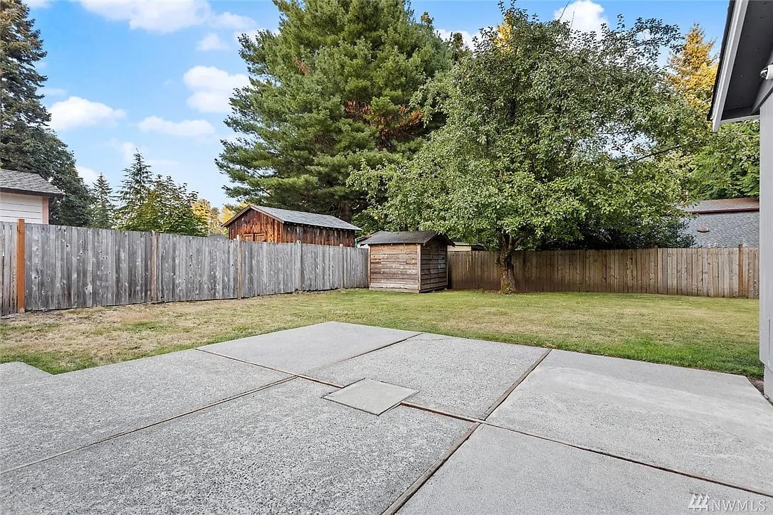 12208 96th Pl NE