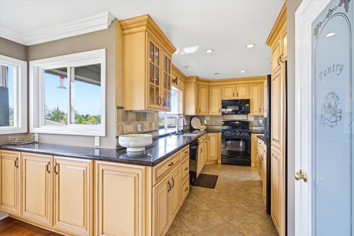 23956 Copenhagen St, Mission Viejo, CA 92691