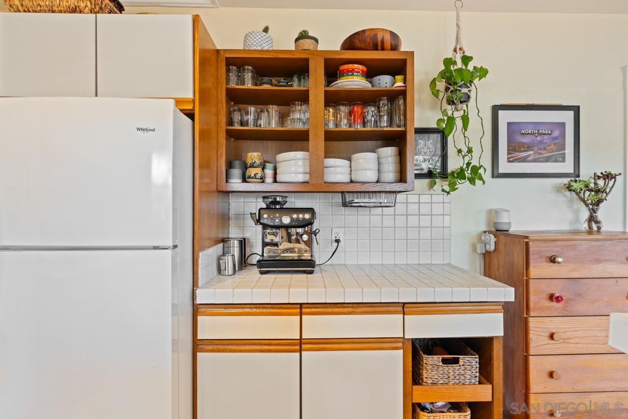 1042 Lincoln Ave. San Diego, CA